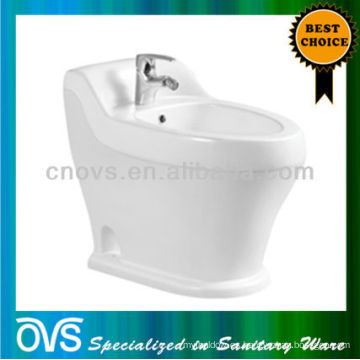 Bidet de agua de cerámica Bidet personal Artículo: A5010